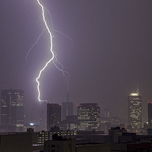 落雷、停電後にデータへアクセスできなくなった