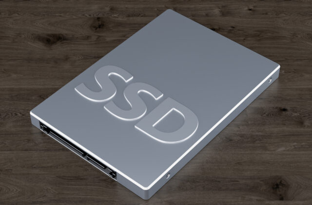 SSDのデータ復旧の方法とは？<br> 障害内容とデータ復旧の注意を解説